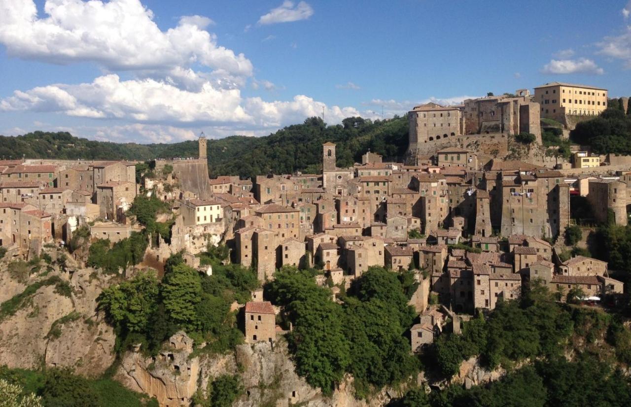 Residenza Pitigliano Gens Petilia - Nuova Gestione Hotell Exteriör bild