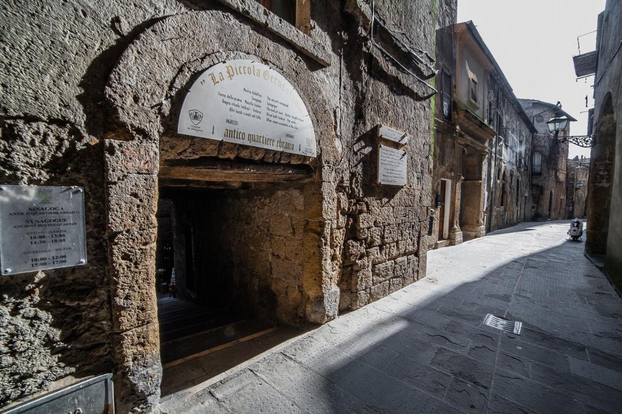 Residenza Pitigliano Gens Petilia - Nuova Gestione Hotell Exteriör bild